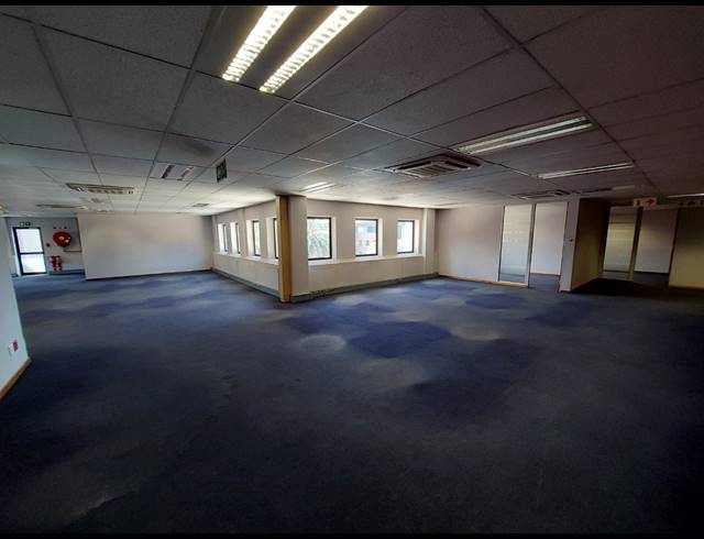 418M² OFFICE TO LET IN BEDFORDVIEW